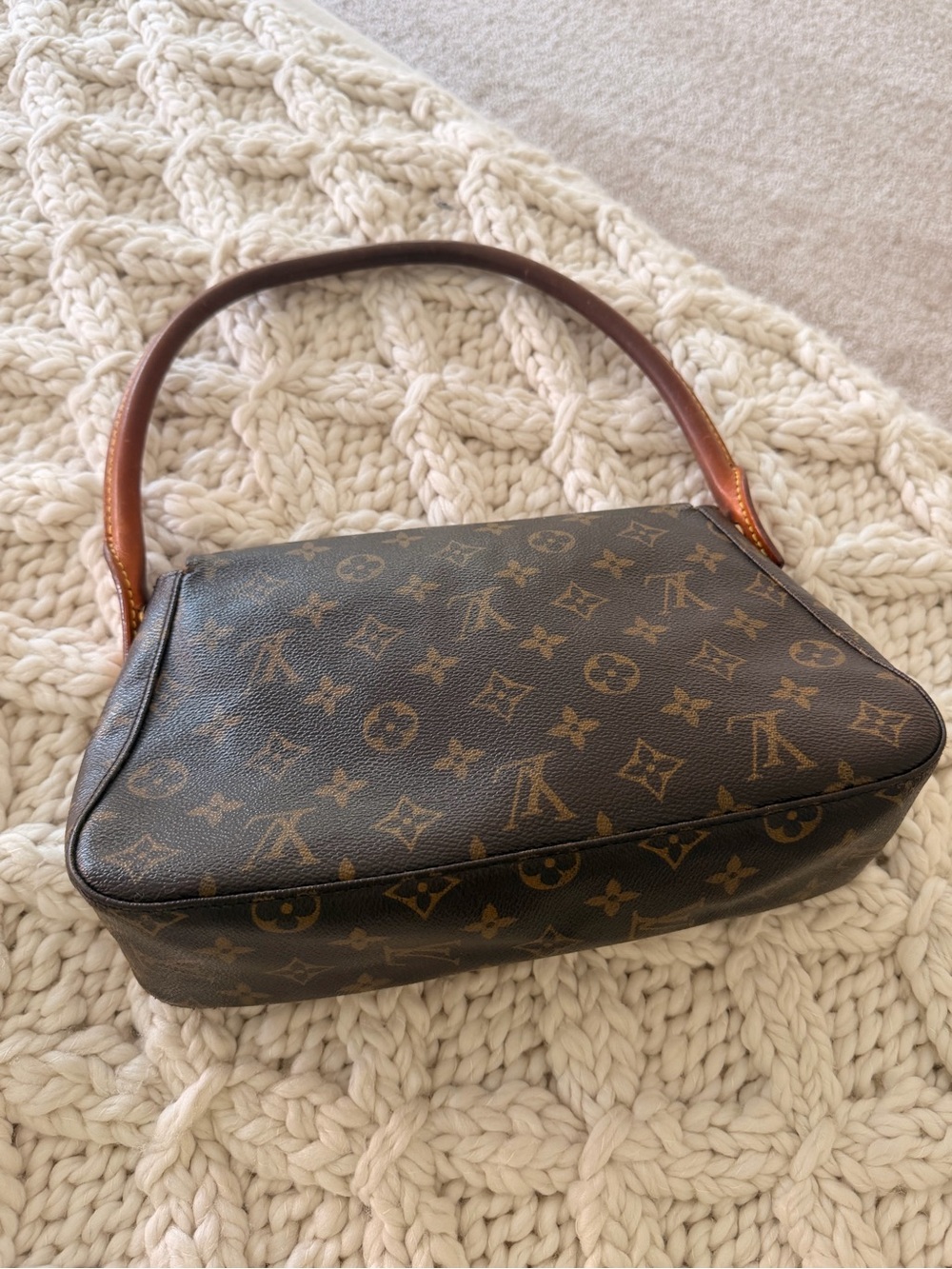 Louis Vuitton Monogram Canvas Crossbody in Brown and Tan - Picture 9 of 15
